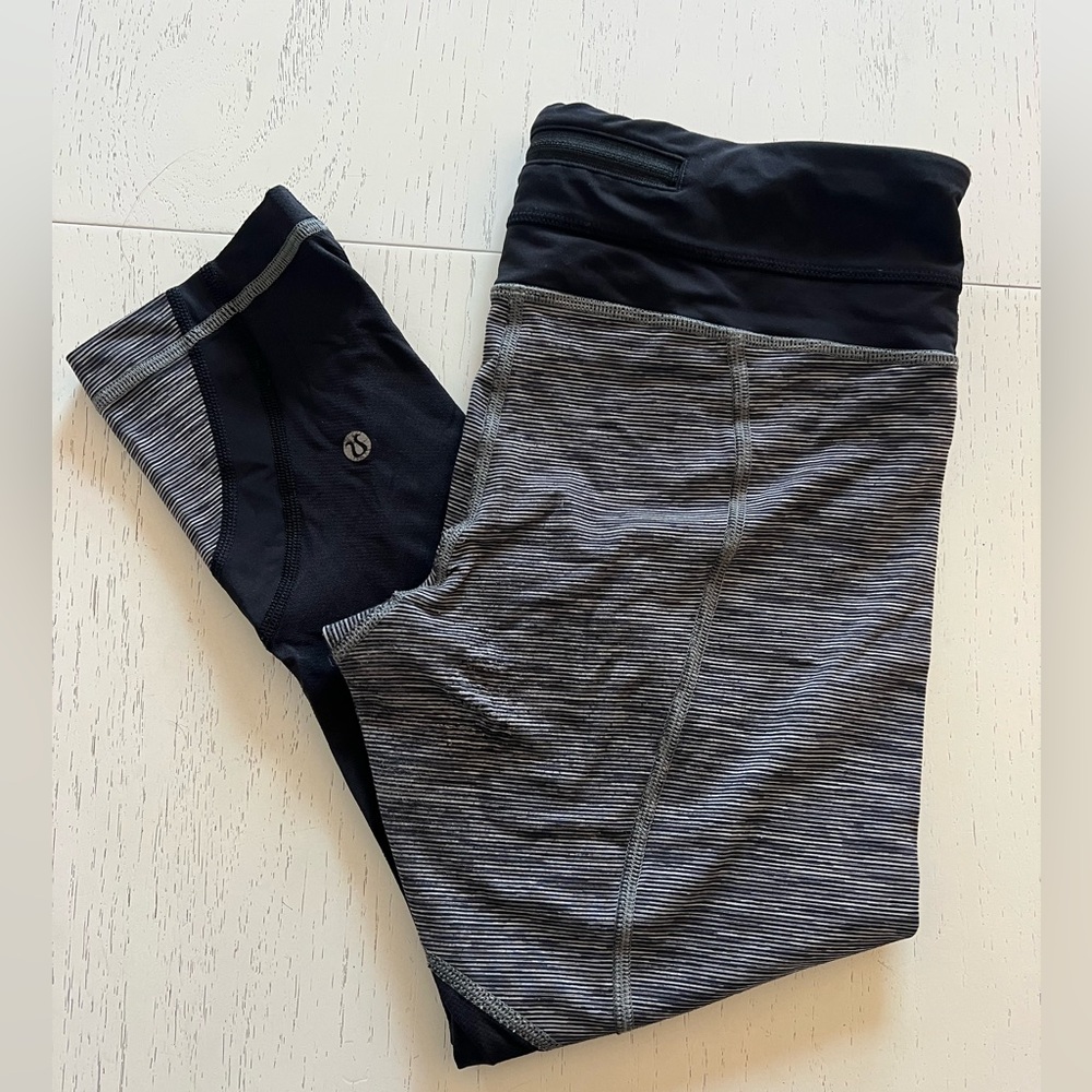 Lululemon Run Inspire Crop, xSoulcycle Pants, Black & White, Size 8